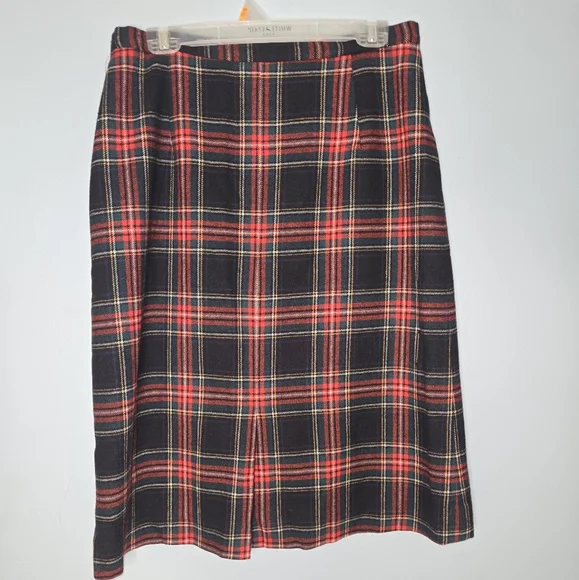 Vintage Pendleton Black Red Stewart Tartan Plaid Wool ALine Skirt Medium Preppy - Picture 5 of 5